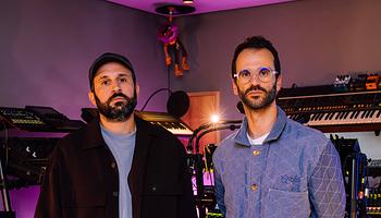 MXGPU: a portugál elektronikus duó, amely újradefiniálja az élő fellépések intenzitását