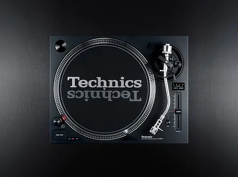 Új csúcsmodellt mutatott be a Technics: itt az SL-1210MKX