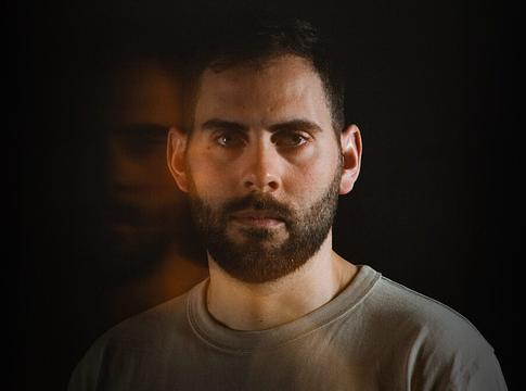 Joachim Pastor új albuma: a „PHANTOMGRID” határvonal az ember és a gép között