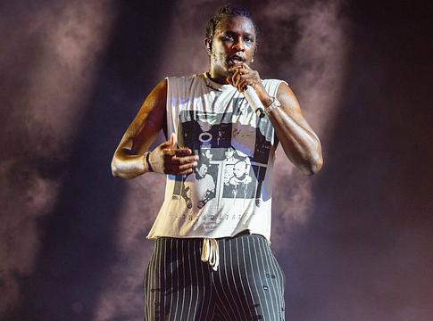 Young Thug bocsánatot kért GloRillától a börtönből kiszivárgott megjegyzése miatt