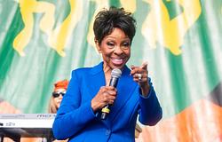 Gladys Knight fia vádakat fogalmazott meg, az énekesnő visszautasította