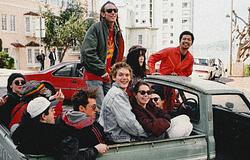 Hogyan lett a West Coast acid house a középnyugati raktárbulik szabadtéri ellenpontja?