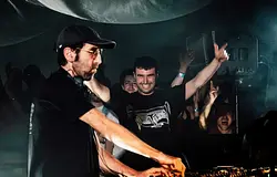 Fred again.. közzétette a teljes tracklistet és sztorikat a Thomas Bangalter b2b-járól Alexandra Palace-ban