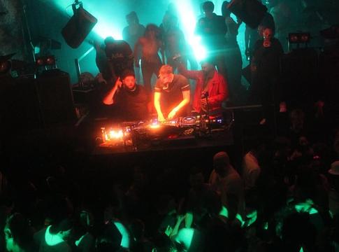 Megmenekült a wuppertali U-Club: a közösség összefogása hozta a fordulatot