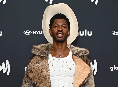 Lil Nas X letartóztatásban marad a hétvégéig Los Angelesben