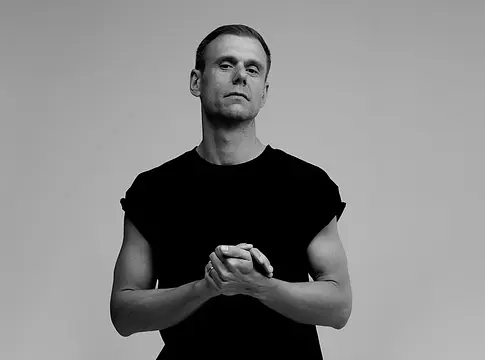 Armin van Buuren nyitóbulival indítja az ADE-t a Gashouderben