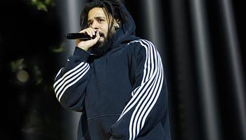 J. Cole lemondta sacramentói koncertjét a turnéstáb egy tagjának halála miatt
