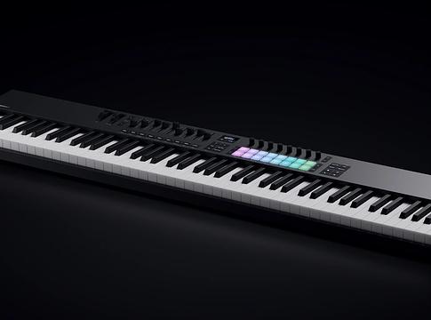 Megérkezett a Novation Launchkey 88 Mk4, a széria új csúcsmodellje