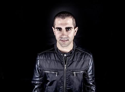 Giuseppe Ottaviani visszatért – itt az ‘Only Midnight Knows’ OTTAGON néven