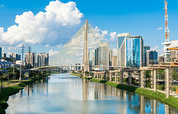 São Paulo megtiltotta Kanye West fellépését a náci propagandát idéző kijelentések miatt