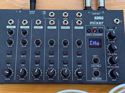 DIY performance mixert villantott a Korg a Superboothon