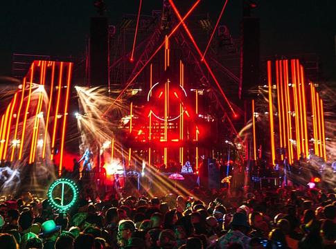 Brooklynban életre kel a Halottak Napja – érkezik a Mayan Warrior x Maxa „Dia de Muertos” eseménye