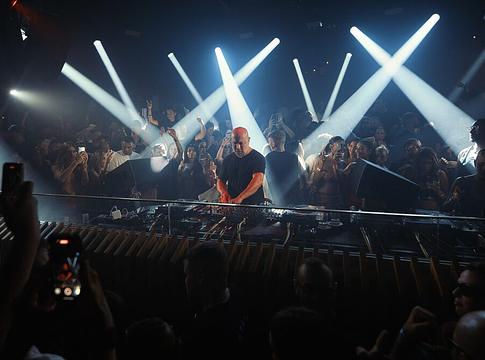 Pacha Ibiza szilveszter: Marco Carola vezeti az évet záró Music On bulit
