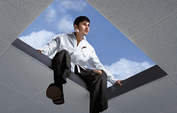 John Summit kiadta második albumát, a CTRL ESCAPE-et