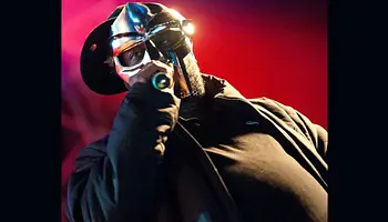 Elvi megállapodás: az MF Doom‑hagyaték egyezségre jutott a Temuval a hamis merch ügyében