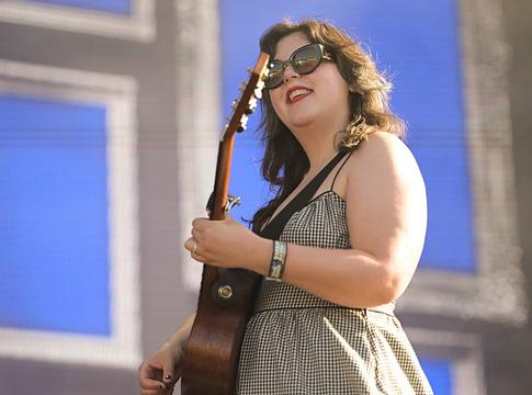 Lucy Dacus feltöltötte a Planting Tomatoes-t a streamingekre