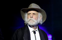 Elhunyt Bob Weir, a Grateful Dead alapító tagja