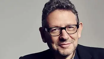 Az Ultra Music Festival legendás hangja a legjobb rádiós műsorvezetők közé került Amerikában