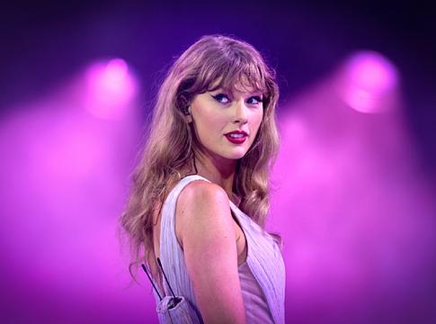 Taylor Swift: The End Of An Era – betekintés egy rekorddöntő turné kulisszái mögé