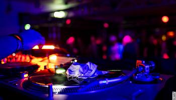 Közös nyilatkozattal zárult a Warehouse és Miss Djax konfliktusa