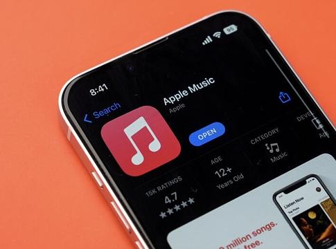 Új AI-címkézési rendszert vezet be az Apple Music