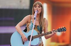 Négy új dallal bővíti Taylor Swift a Showgirl-korszakot