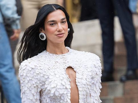Dua Lipa hivatalosan is koszovói állampolgár lett – egyesült benne a két világ