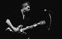 Noel Gallagher kapja az Év Szövegírója díjat a BRIT Awardson