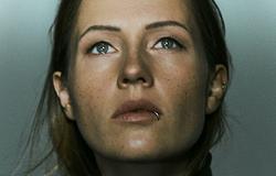 Charlotte de Witte bemutatja első albumát – november 7-én érkezik a KNTXT-nél