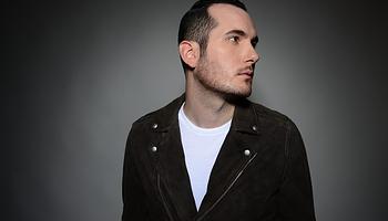 Andrew Bayer családjának írta új dalát, a „Burn For You”-t