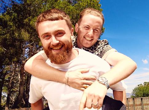 Disclosure új dalának kiadása késik mintaminta viták miatt