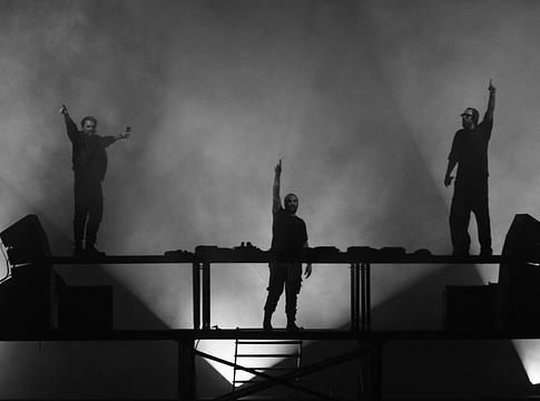A Swedish House Mafia „One” című dala szimfonikus formában a Nobel-díj gálán