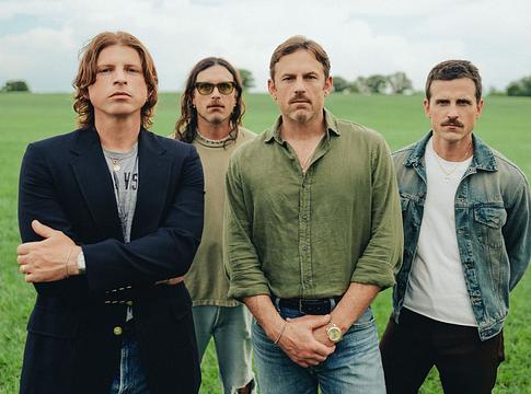 A Kings Of Leon a családjához tér vissza az új albumon