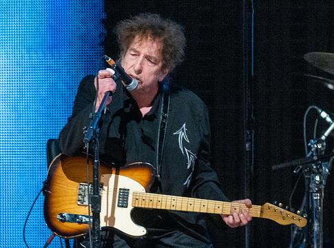 Bob Britt elmondta, miért távozott Bob Dylan zenekarából