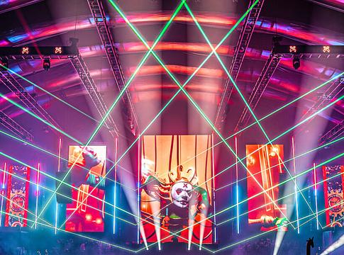 Decadence Arizona: öt kihagyhatatlan fellépés szilveszterkor