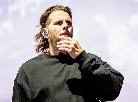 M. Shadows szerint a zeneipar ma már inkább üzlet, mint művészet