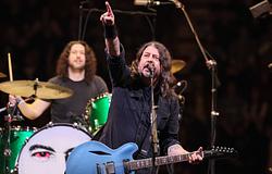 Beatles-feldolgozással zárta liverpooli turnéját a Foo Fighters