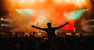 A Field Day új helyszínen, DJ-központú programmal tért vissza Londonba