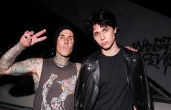 Travis Barker lebeszélte fiát a The Voice-ról: „Dude, you’re way too cool for that”