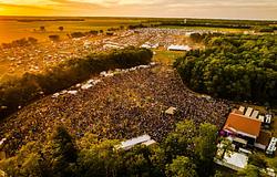 Lemondhatják a Summer Camp Music Festival jubileumi kiadását