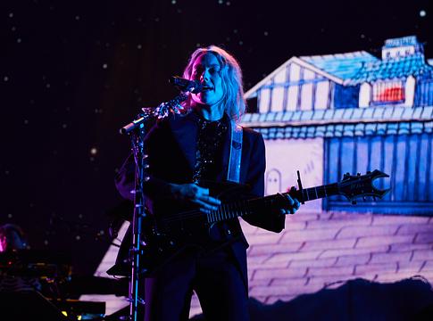 Phoebe Bridgers megnyerte a rágalmazási pert – közel 900 ezer dollárt téríthet vissza neki a felperes