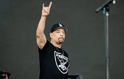 Ice-T „ICE Killer”-re írta át a Cop Killer szövegét egy Los Angeles-i koncerten