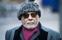 Újabb vádat emeltek Gary Glitter ellen