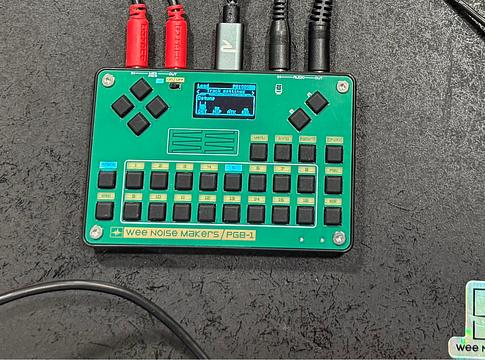 Megérkezett a Wee Noise Makers PGB-1 – zsebméretű groovebox óriási lehetőségekkel