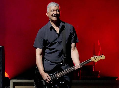 Pat Smear sérülés miatt kihagy néhány Foo Fighters-koncertet