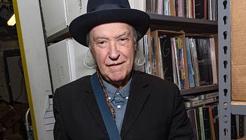 Dave Davies újra odaszúrt a Beatlesnek: „George Harrison volt az egyetlen, akit igazán kedveltem”