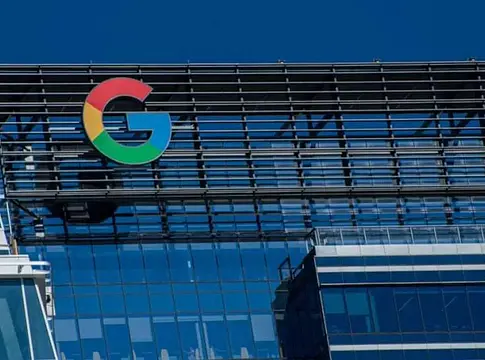 Antitröszt per a Google ellen: a Penske Media az AI-összefoglalók miatt lépett