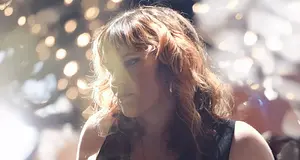 Saoirse kiadta új kislemez-jét, a Body Movementet