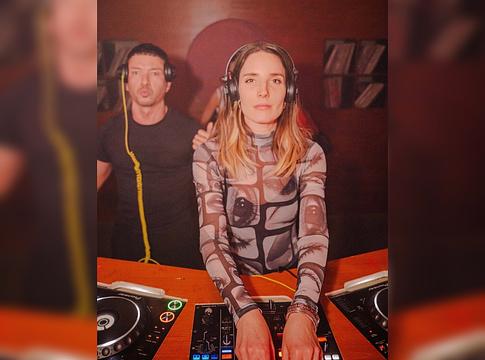 DJ vagy DJane? Nyelv és identitás a klubkultúrában