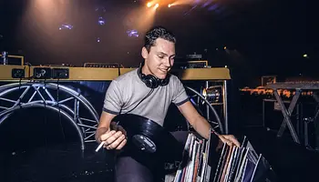 A trance újra a csúcson: a Gen Z írja át a műfaj szabályait